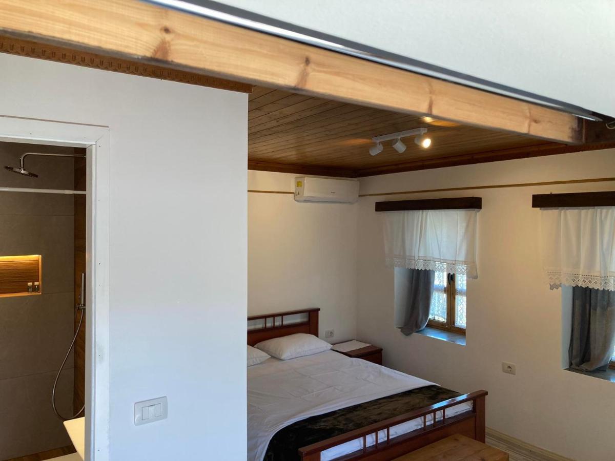 Sokaku I Te Marreve Guesthouse Gjirokastër Buitenkant foto