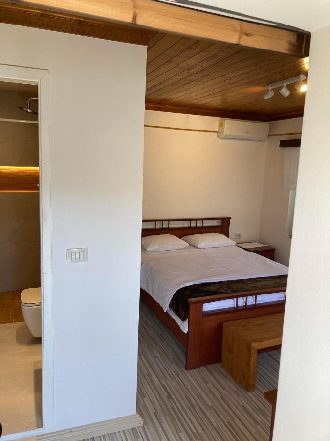 Sokaku I Te Marreve Guesthouse Gjirokastër Buitenkant foto