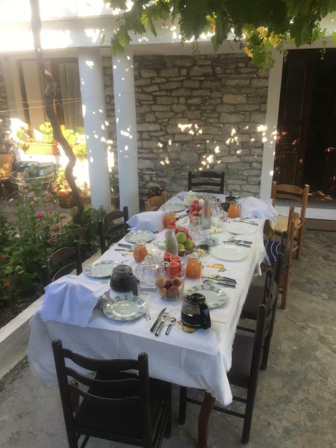 Sokaku I Te Marreve Guesthouse Gjirokastër Buitenkant foto
